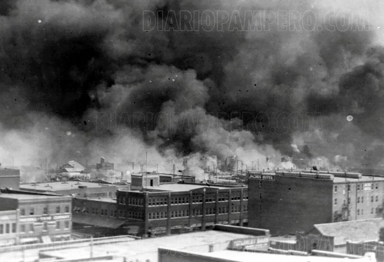 imagen de edificios incendiados