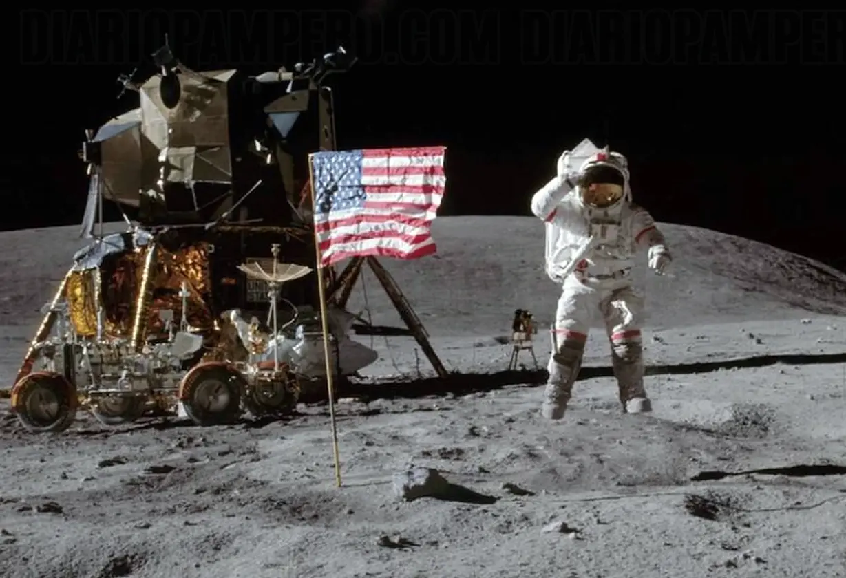 apollo11