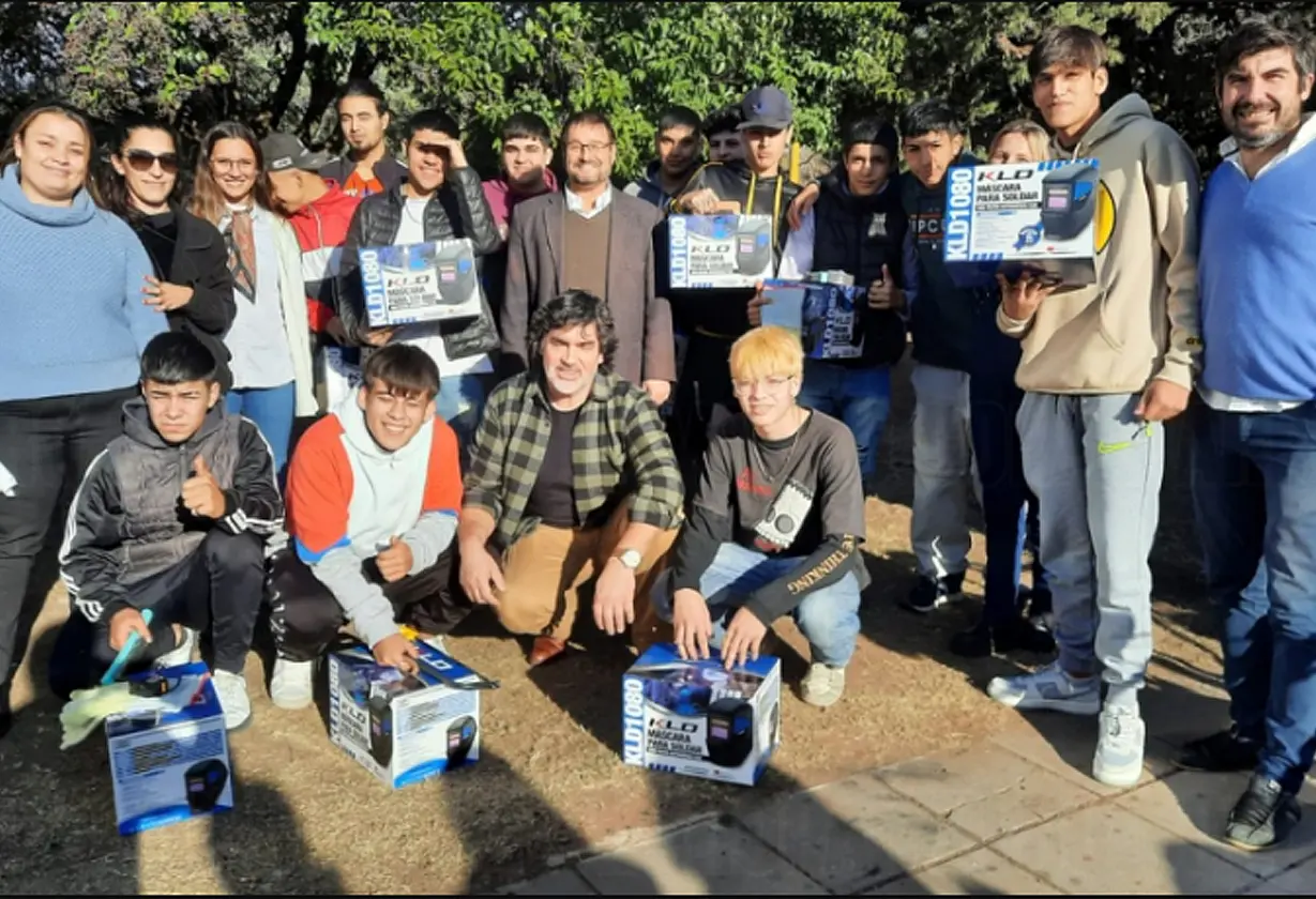 estudiantes_equipamiento