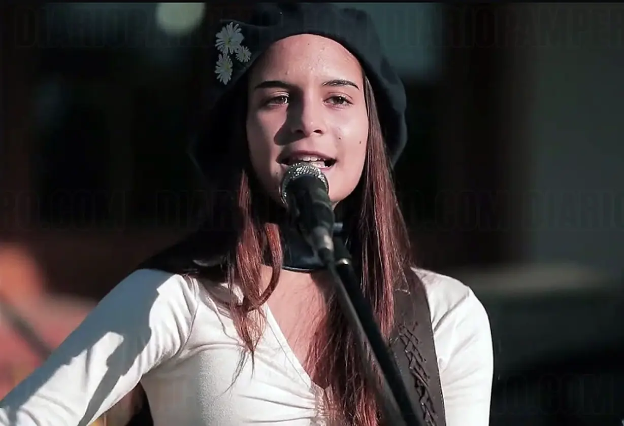 cantante_parera