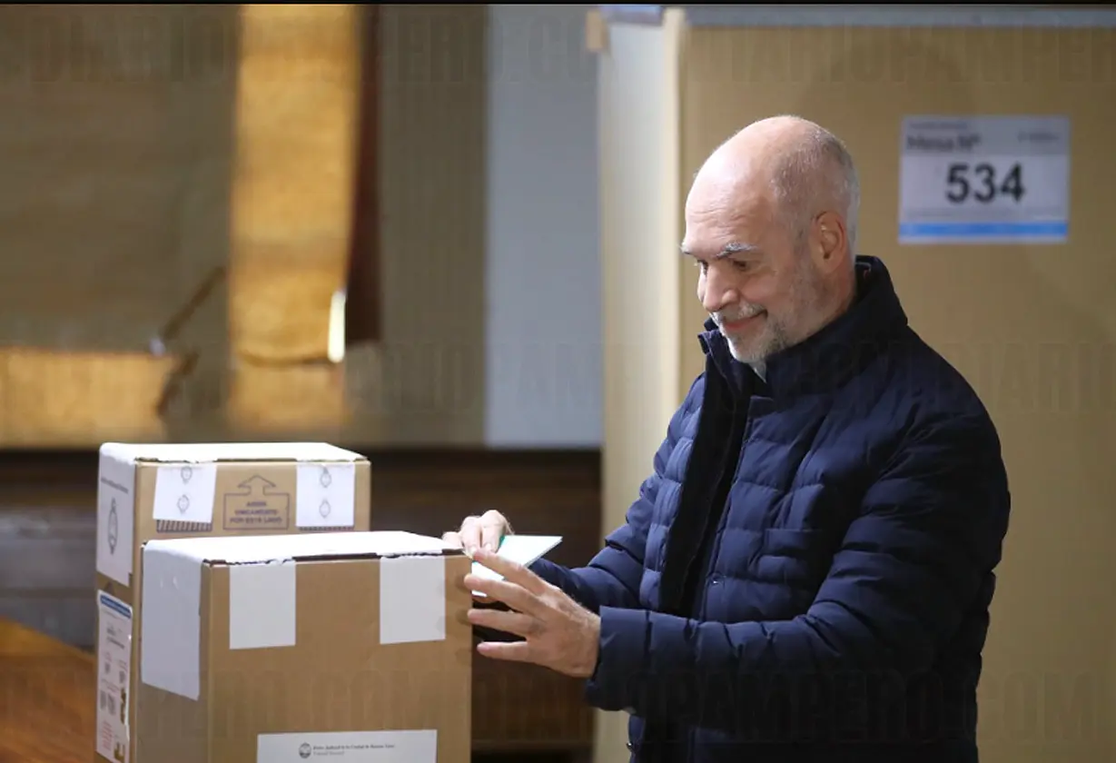 larrata_voto