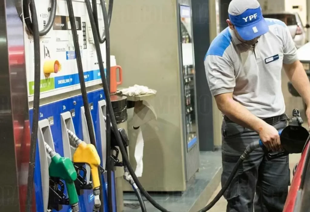 Aumento del 9% en Naftas: el gobierno pretende recaudar $3 billones por impuestos