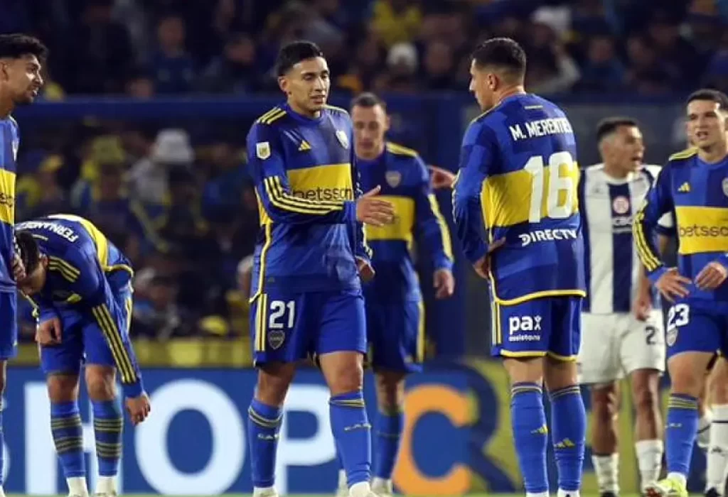 Con Cavani presente, Boca no pudo doblegar a Talleres y el partido terminó 0-0
