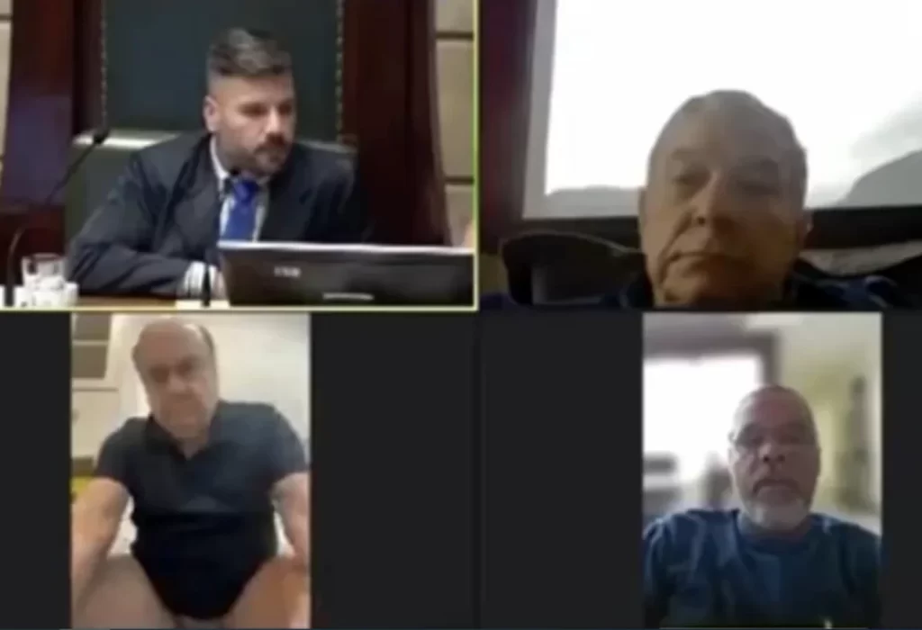 Escándalo en Brasil: Concejal Captado en el Inodoro Durante Sesión Virtual