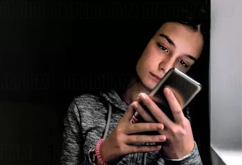 El Cyberbullying en Escuelas: Un Problema Creciente que Requiere Acción