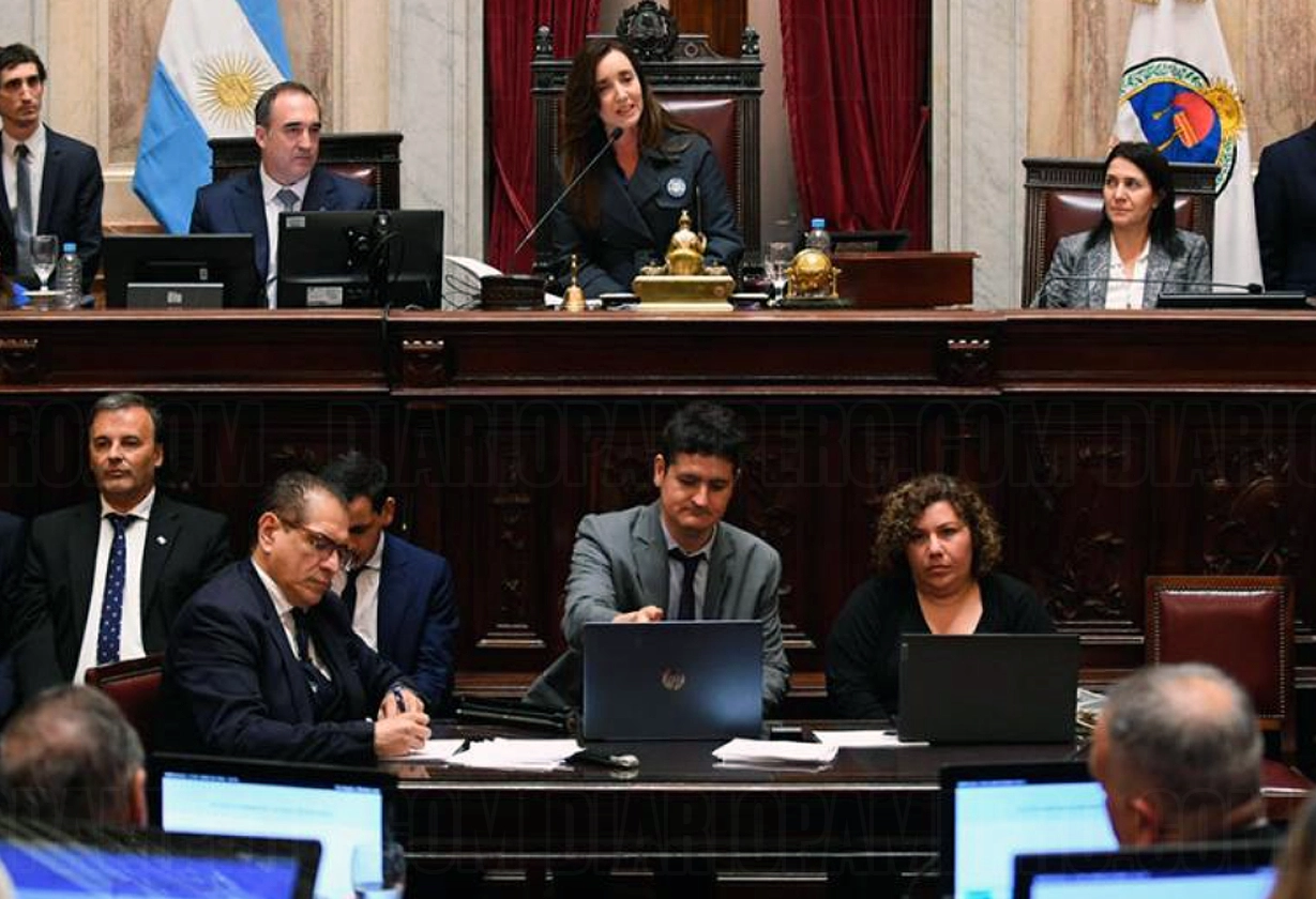 senado_facultades