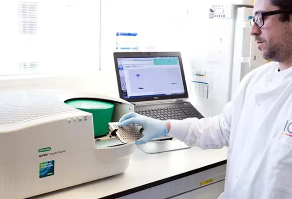 Test de Sangre Podría Predecir la Reaparición de Cáncer de Mama con Tres Años de Anticipación
