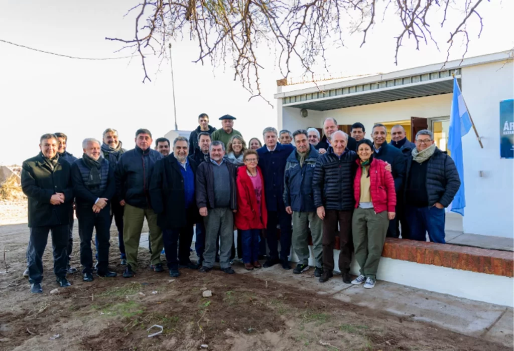 Amplían Centro de Salud en Árbol Solo