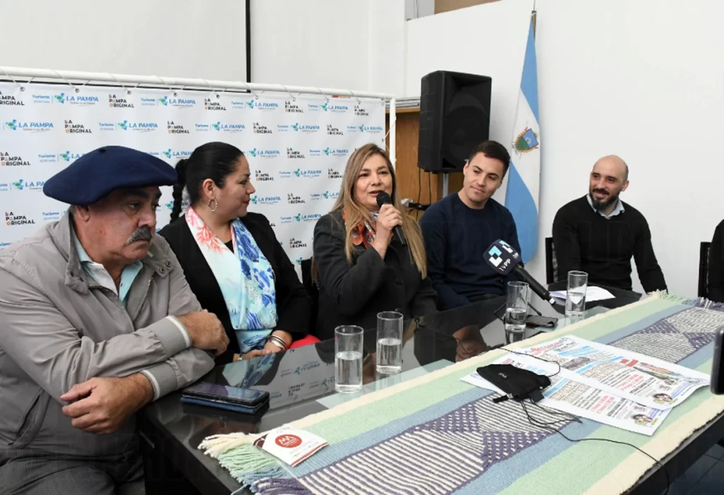Luan Toro se Prepara para la Octava Fiesta Criolla