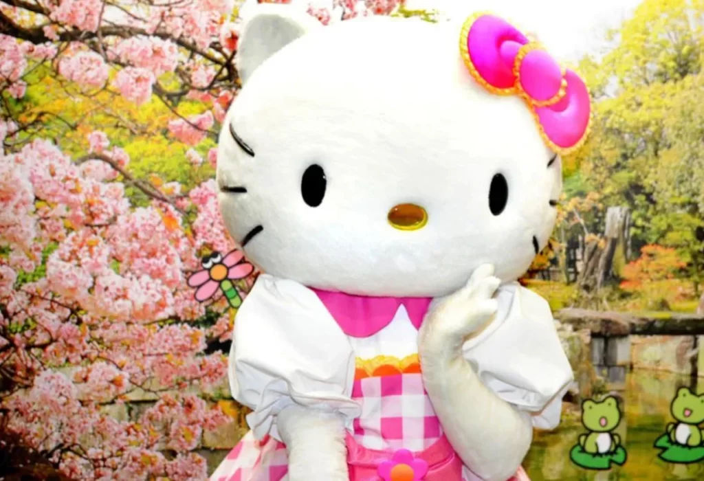 Hello Kitty cumple 50 años y revelan que no es un gato