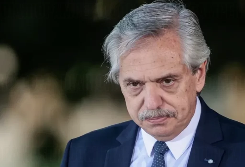 Alberto Fernández aportó 20 fichas médicas de Fabiola Yáñez
