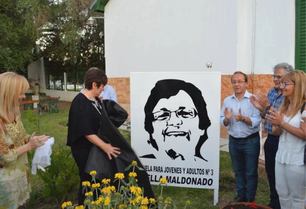 La Escuela para Adultos Nº 3 «Stella Maldonado» Celebra su 75º Aniversario