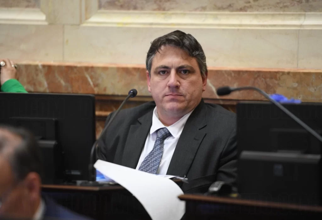 Francisco Paoltroni conformó su propio bloque tras ser expulsado