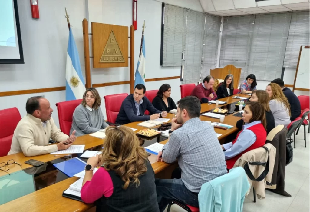 Gobierno Provincial Analiza Estrategias para la Reinserción Social de Personas en Conflicto con la Ley Penal
