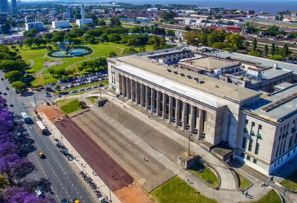 La UBA le reclamó al Senado que apruebe la ley de financiamiento universitario