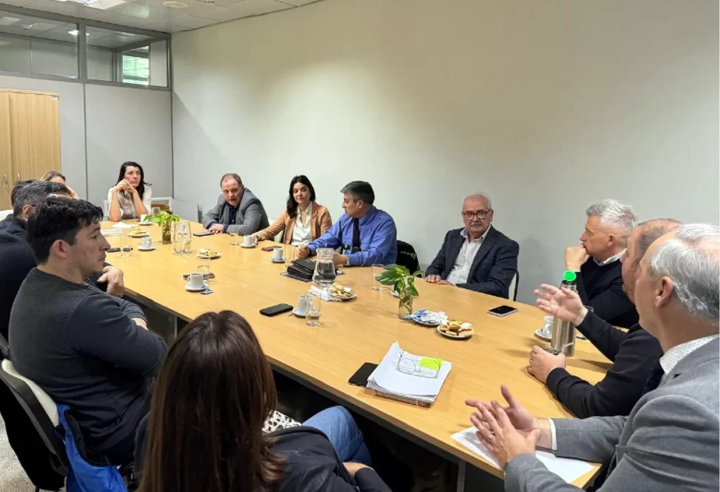 Autoridades de La Pampa unen esfuerzos para combatir delitos en estaciones de servicio