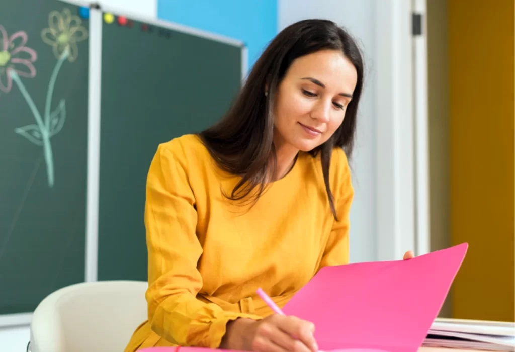 Día del Preceptor: Celebración y Rol Fundamental en el Sistema Educativo