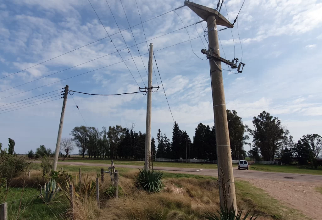 La COSPEC finalizó importantes obras para mejorar el servicio eléctrico rural en Eduardo Castex