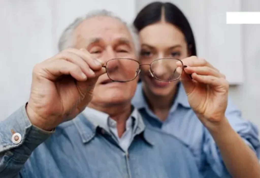 PAMI amplía el beneficio de anteojos gratuitos: dos pares al año para afiliados