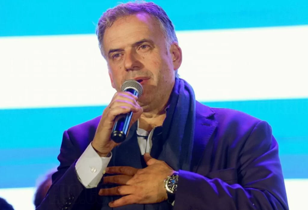 Elecciones Uruguay: ventaja de la izquierda rompería la continuidad de la derecha.