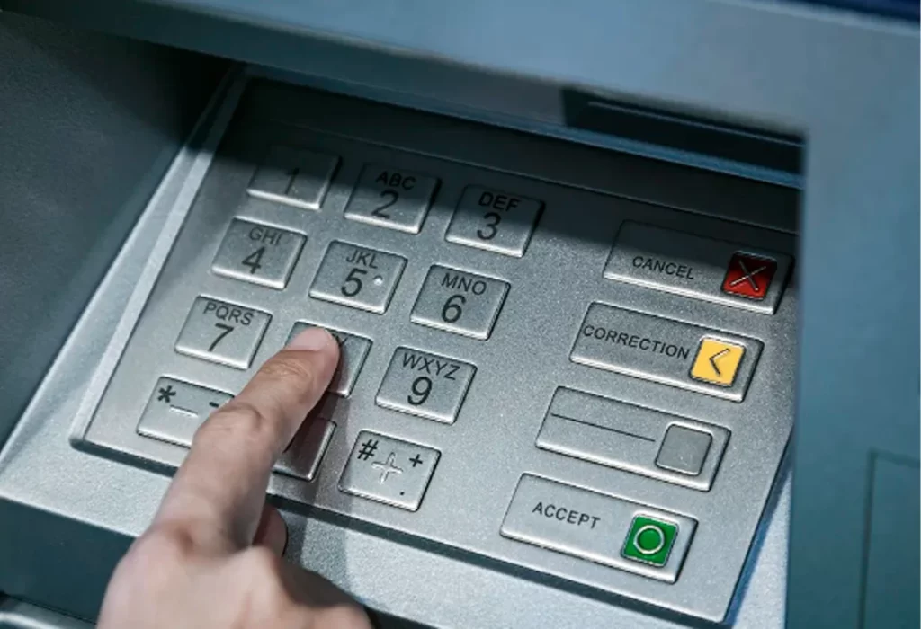 El Gobierno provincial deposita sueldos con aumento en escalas