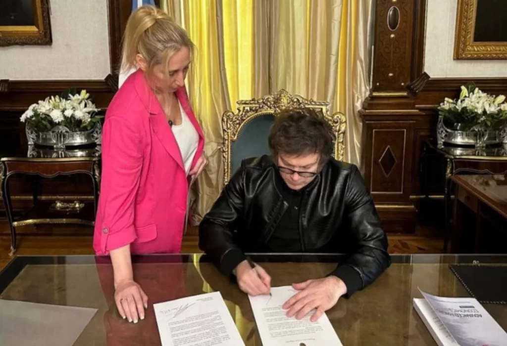 Milei veta el aumento para universidades: tensión tras la marcha masiva