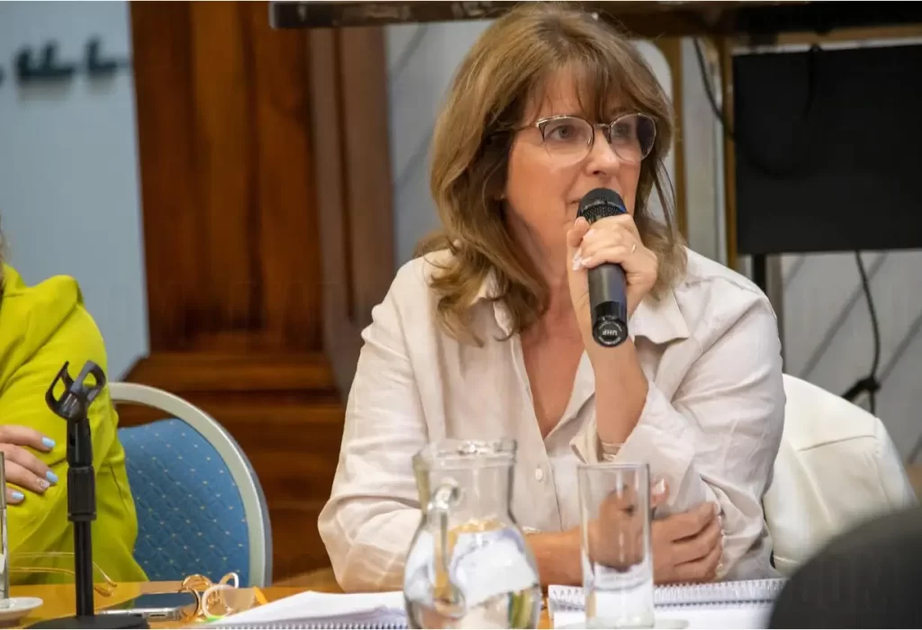 Feuerschvenger en Diputados: Educación recibirá casi el 24% del presupuesto provincial