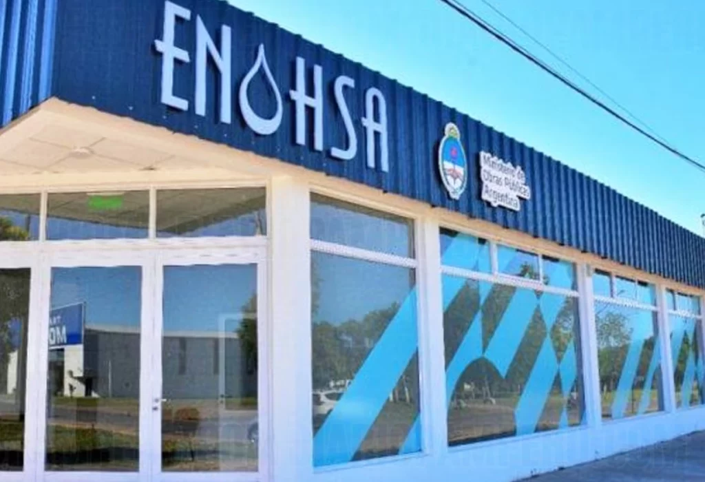 El Ejecutivo ordena la disolución del ENOHSA, centraliza recursos hídricos y habrá mas despidos