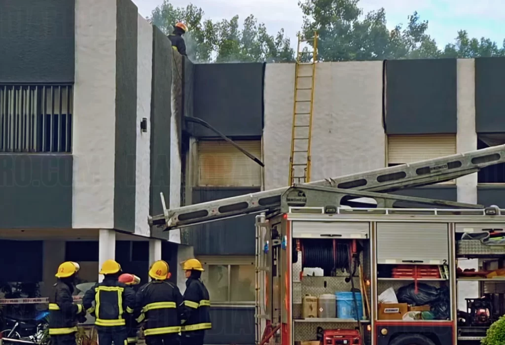 Incendio y tragedia en hotel de Eduardo Castex deja víctimas fatales