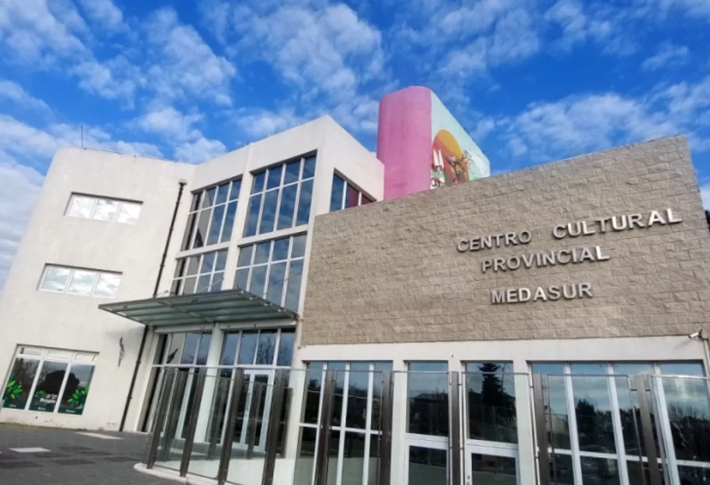 Llega la Feria Provincial del Libro 2024 a La Pampa: Encuentro de letras y cultura en MEDASUR