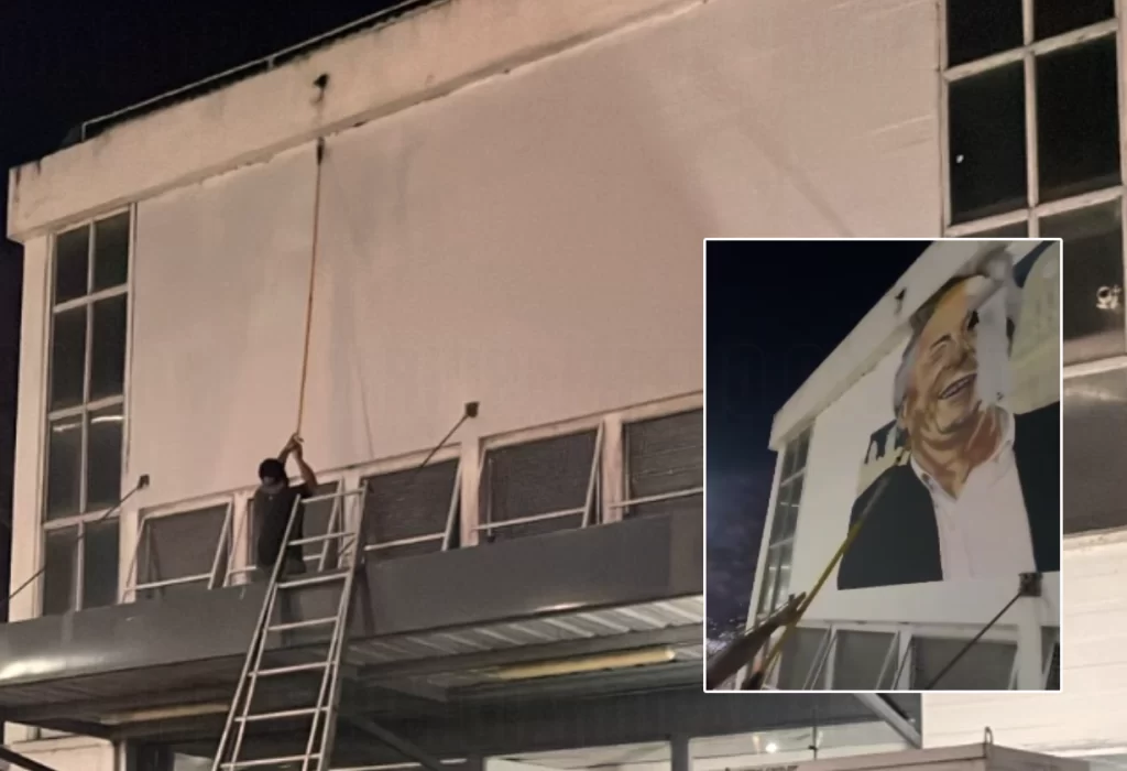 El Gobierno avanza con la remoción de murales de Néstor Kirchner en edificios públicos