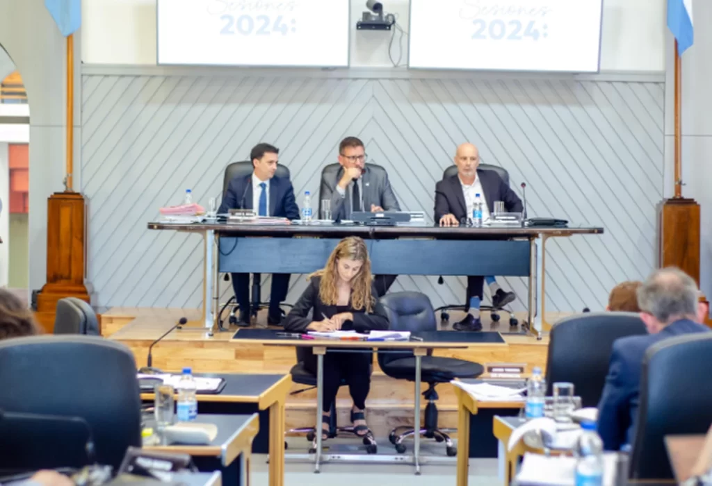 La Legislatura de La Pampa aprueba el presupuesto 2025 tras intensos debates