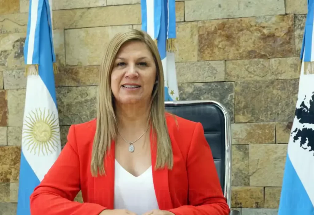 Legislatura de Neuquén aparta a Vice Gobernadora por presuntos desvíos de fondos y contratar familiares
