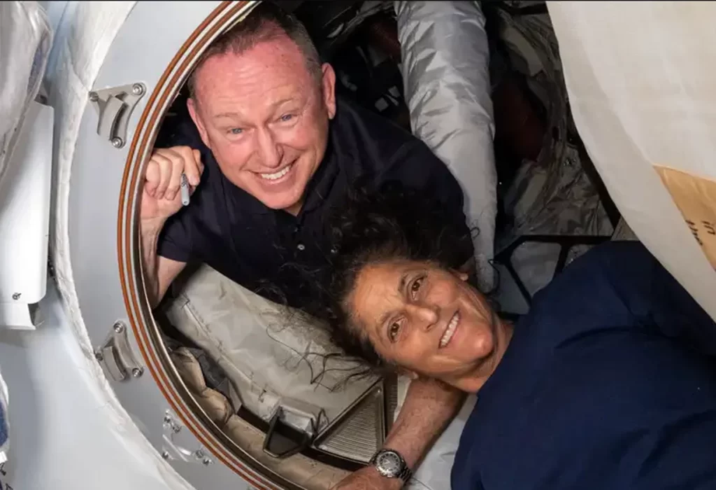 Astronautas de la NASA cumplen seis meses «varados» en la Estación Espacial Internacional