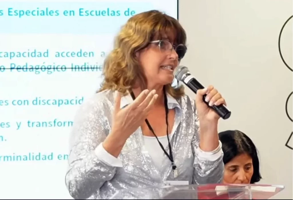 Feuerschvenger destaca en Río de Janeiro la inclusión educativa pampeana