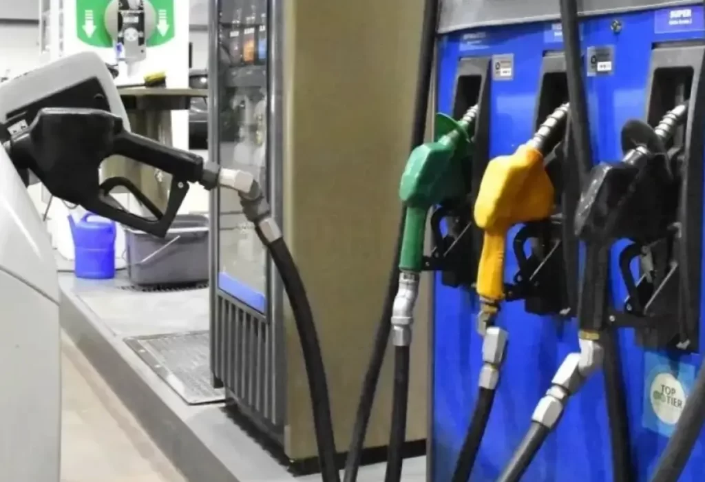 Combustibles más caros: la nafta aumenta hasta un 3% en todo el país