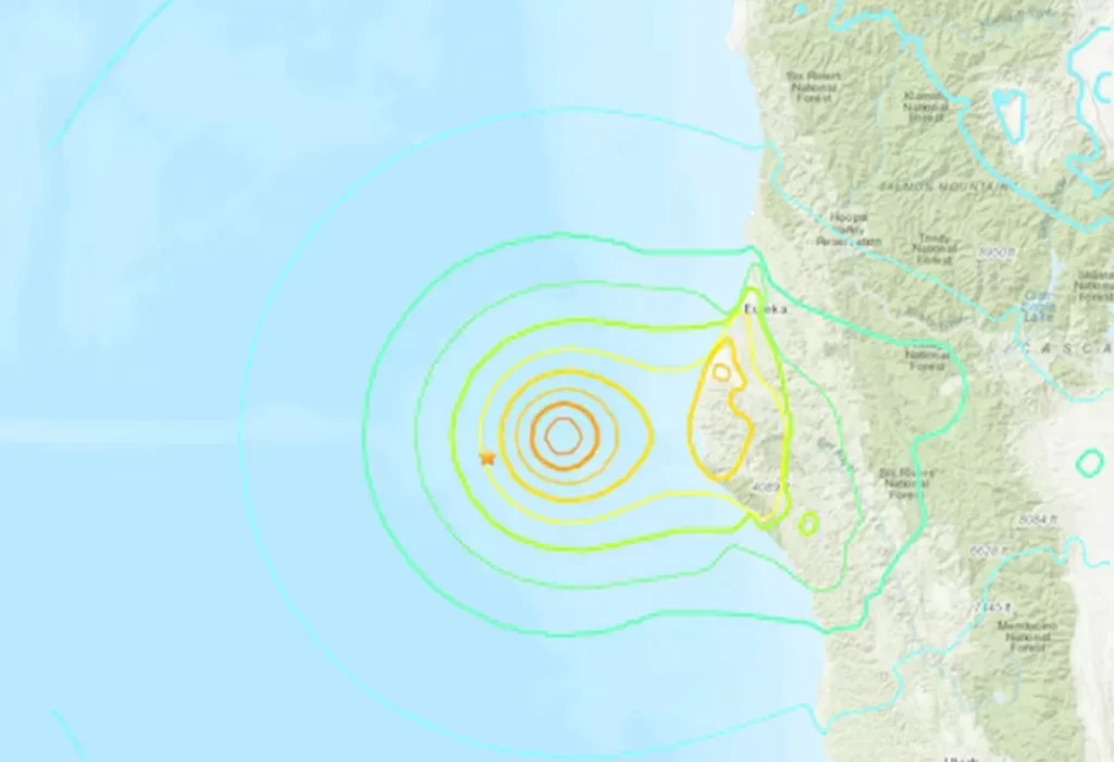 Alerta de tsunami en California tras un sismo de magnitud 6,6