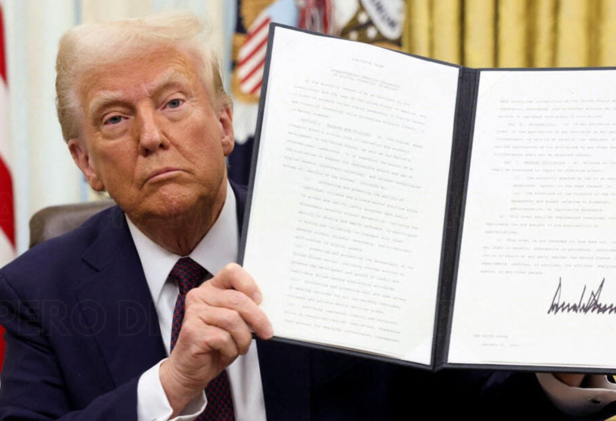 La administración Trump limita el acceso a procedimientos médicos para jóvenes transgénero, eliminando financiamiento federal y restringiendo seguros médicos. Organizaciones civiles han presentado demandas alegando discriminación. Mientras el debate crece, se espera que los tribunales determinen la validez de la medida.