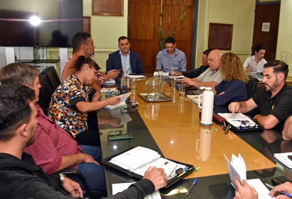 El Gobierno provincial acuerda un aumento salarial superior a la inflación