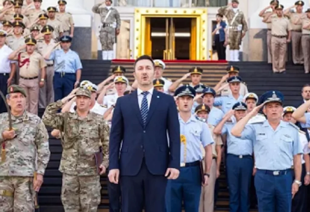 Gobierno oficializa ajuste salarial para Fuerzas Armadas y Policía Naval en 2025