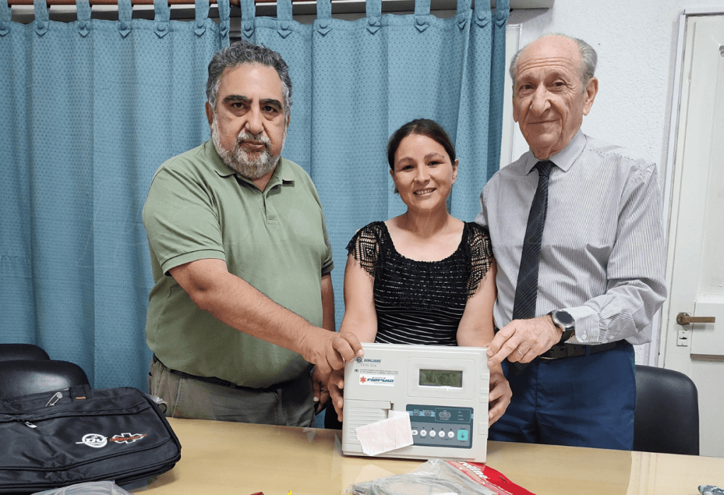 Nuevo electrocardiógrafo y refuerzo médico en Unanue