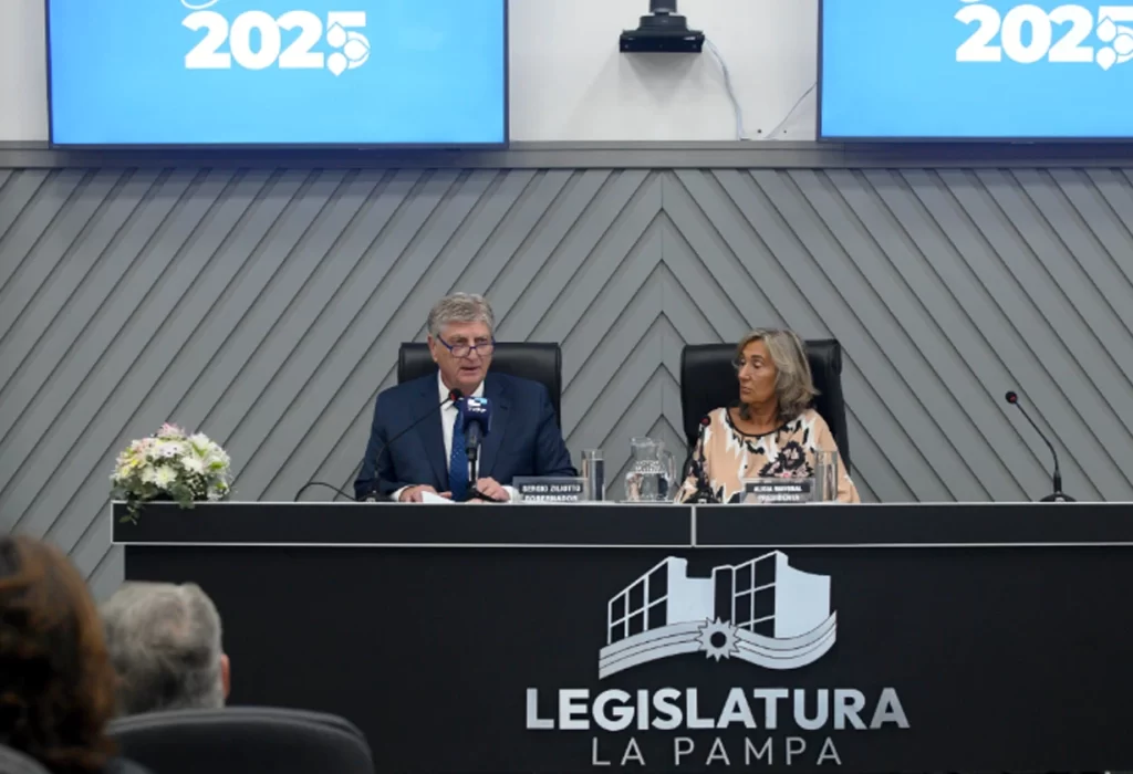 Ziliotto inauguró sesiones legislativas