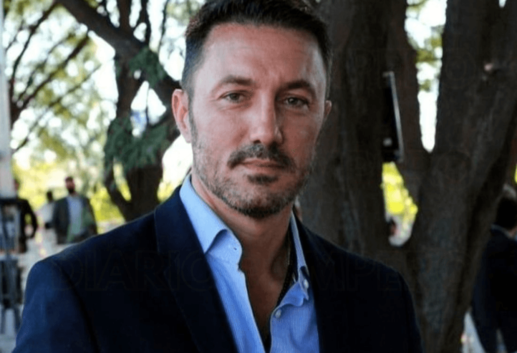 Feinmann denunció que Luis Petri usa auto oficial y custodia para su esposa