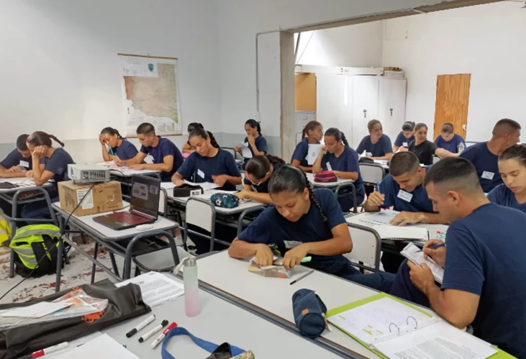 Preparación intensiva: aspirantes a Policía avanzan en su formación