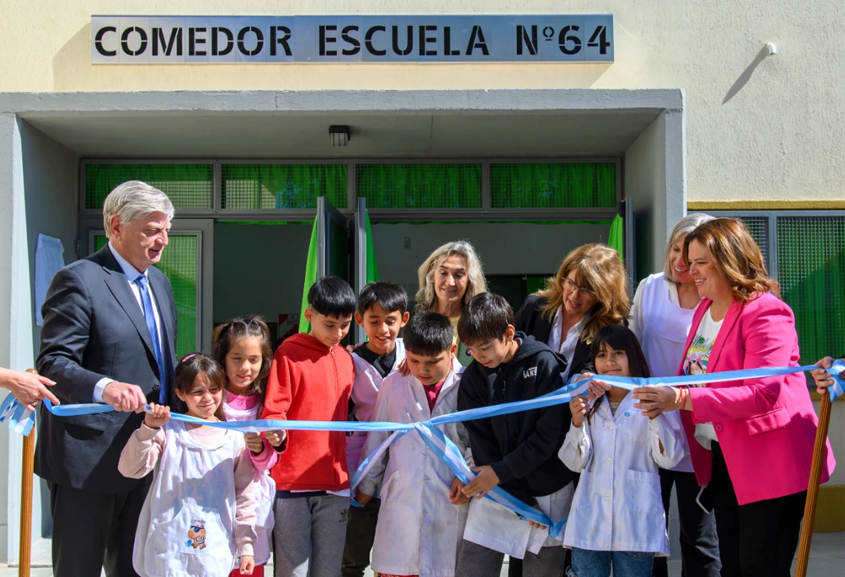 escuela64