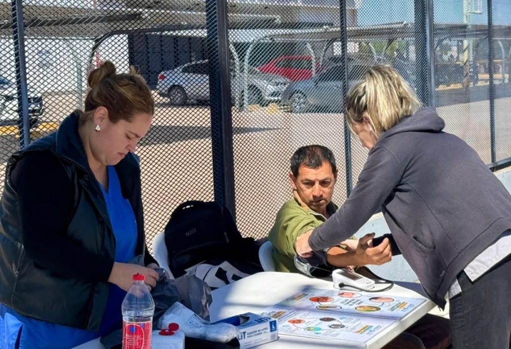 Salud impulsa jornadas territoriales para prevenir la diabetes e hipertensión