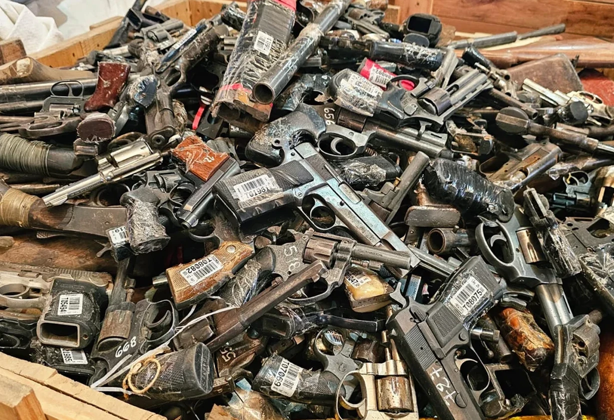 armas