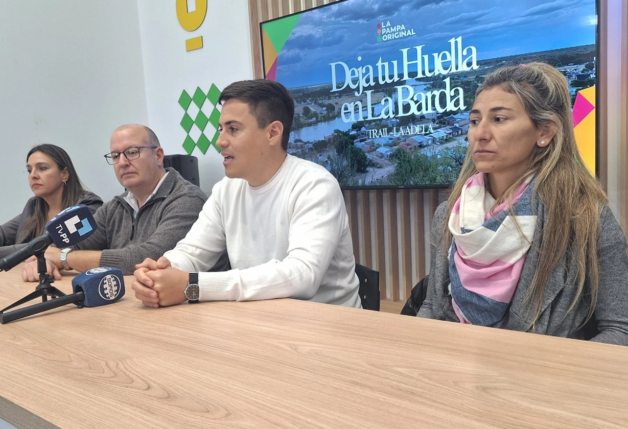 adela_Portada