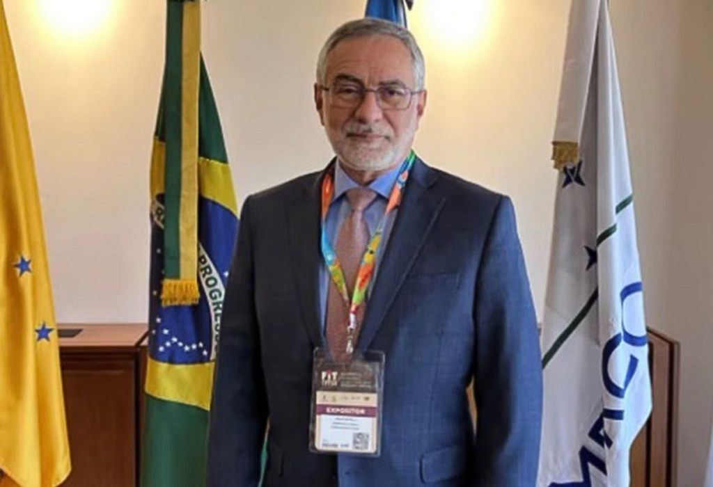 Brasil llama a embajador en Argentina tras insultos de Milei