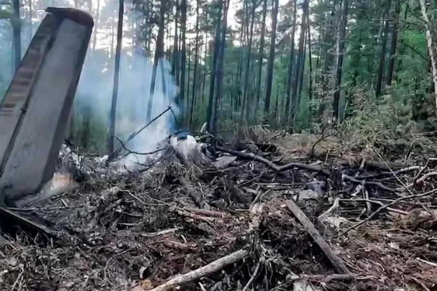 Accidente de avión militar deja seis muertos en Rusia